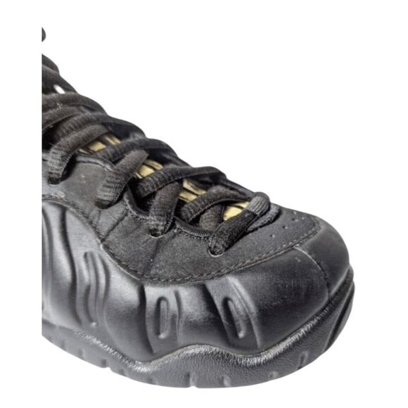 NIKE Air Foamposite Pro \'Black Metallic Gold\' Sneakers Size 7 main image 5